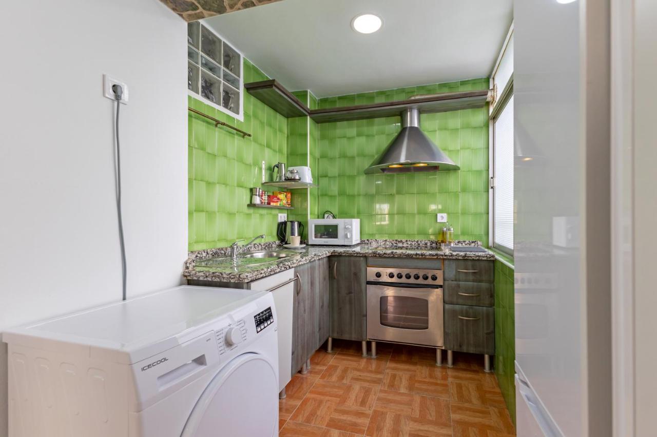 Charming 2 Bedroom Apartment At Triana Center By Oui Севілья Екстер'єр фото