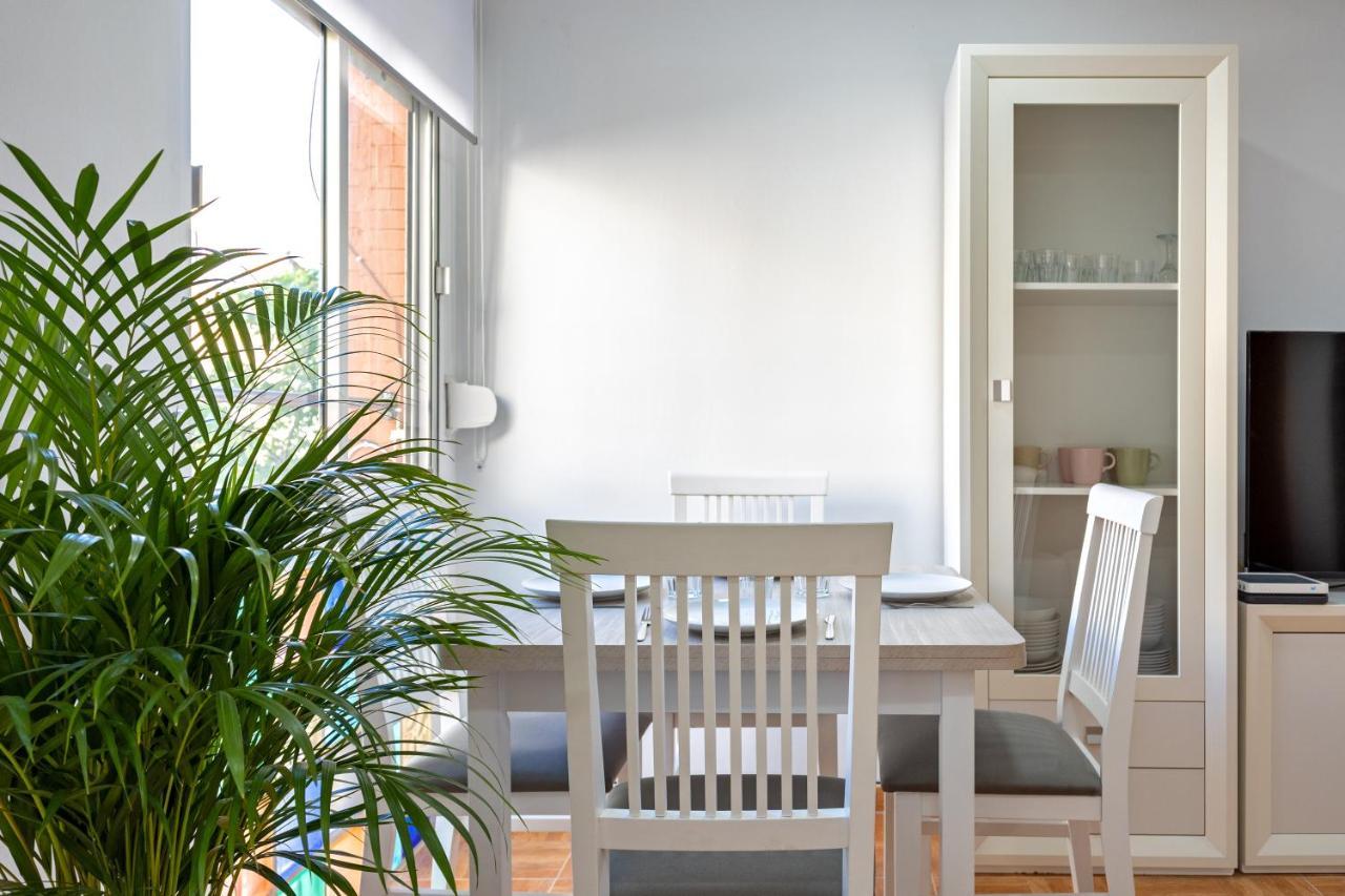 Charming 2 Bedroom Apartment At Triana Center By Oui Севілья Екстер'єр фото