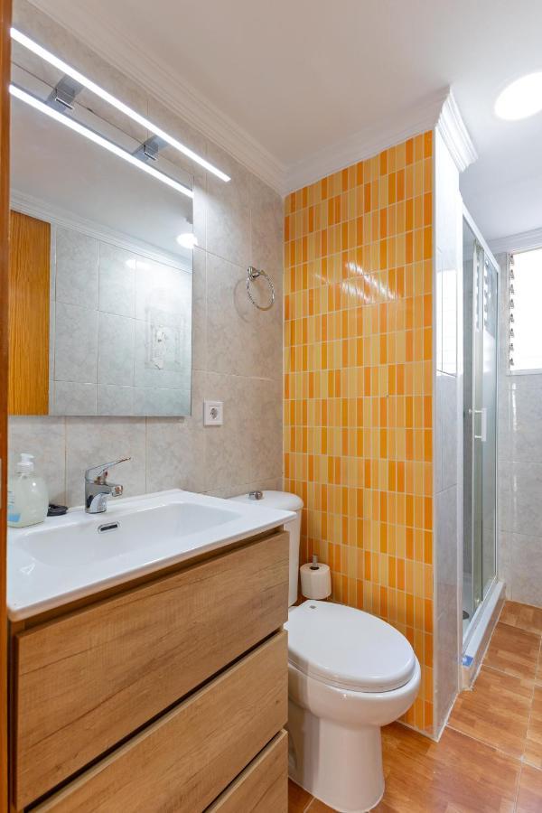 Charming 2 Bedroom Apartment At Triana Center By Oui Севілья Екстер'єр фото